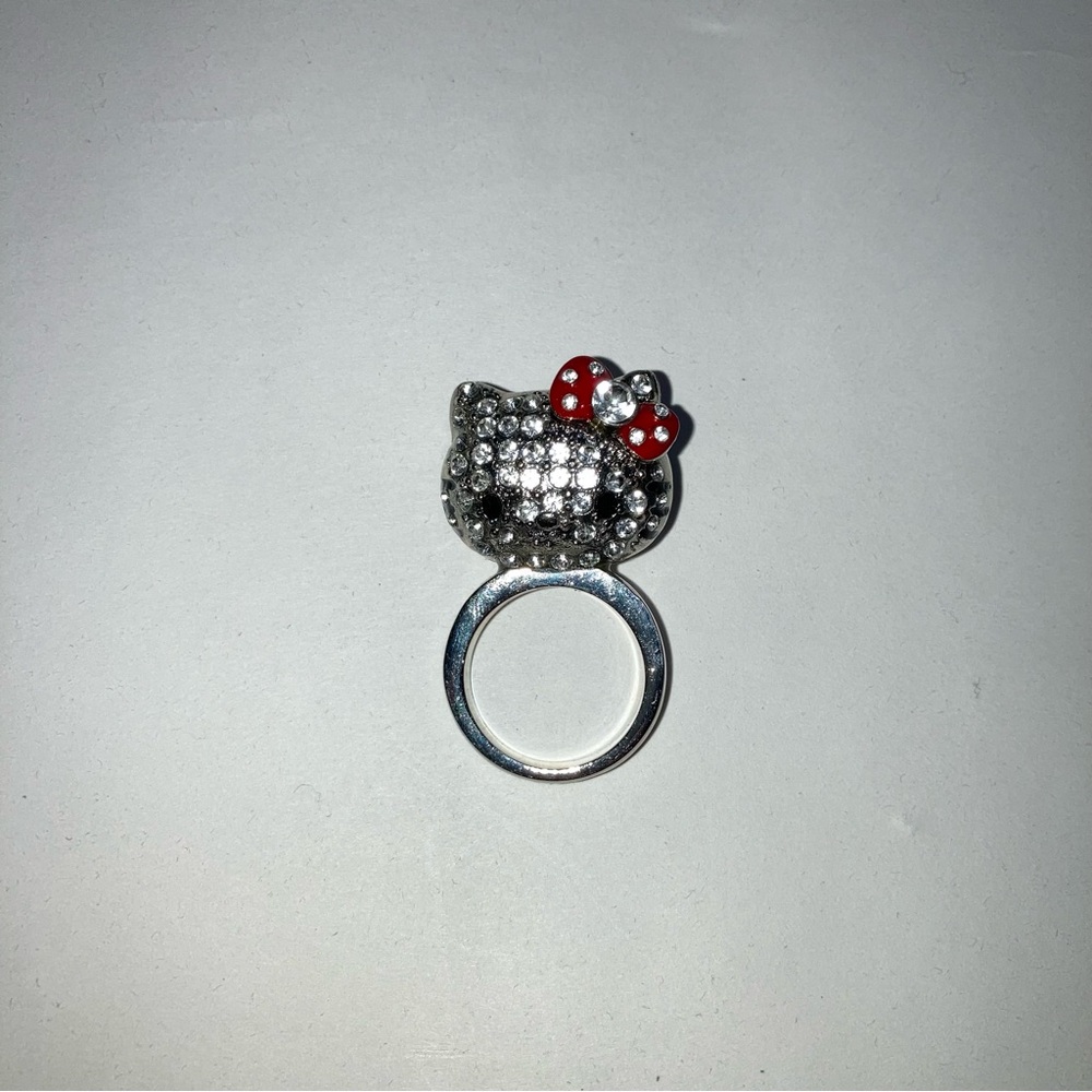 Sanrio hello kitty ring